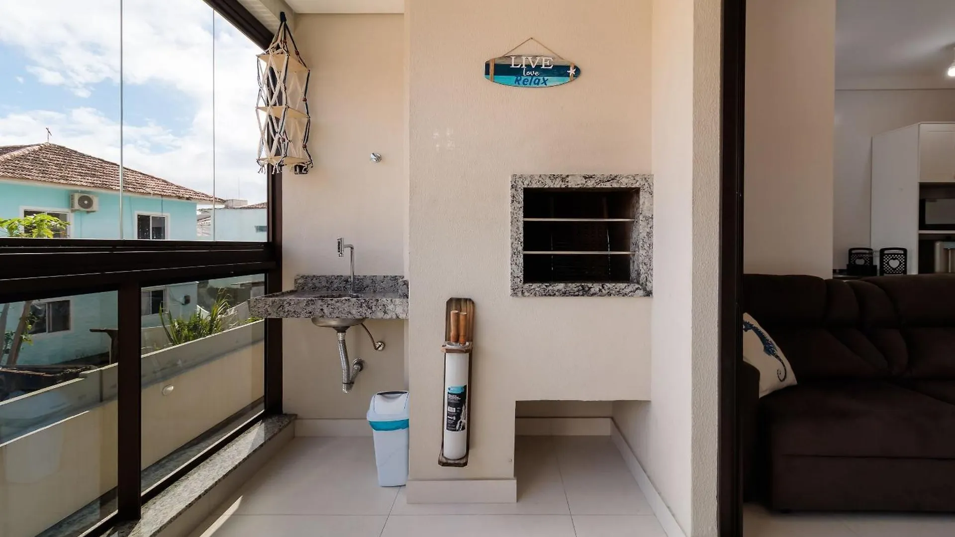 Apartamentos C/ Piscinas A 240M Do Mar Floripa-Sc Adc Florianópolis